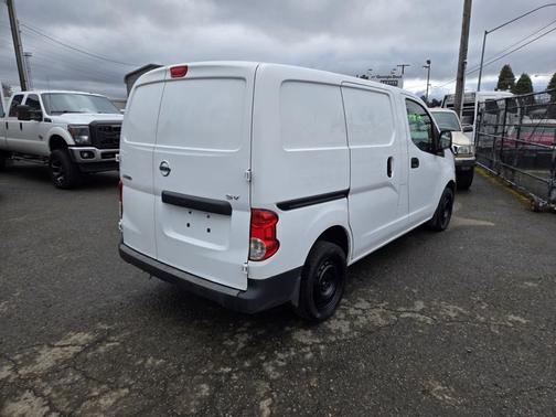 2015 Nissan NV200 SV