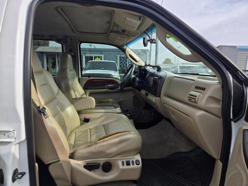 2005 Ford F-350 XLT Crew Cab Super Duty