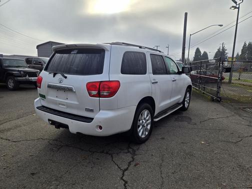 2008 Toyota Sequoia Platinum