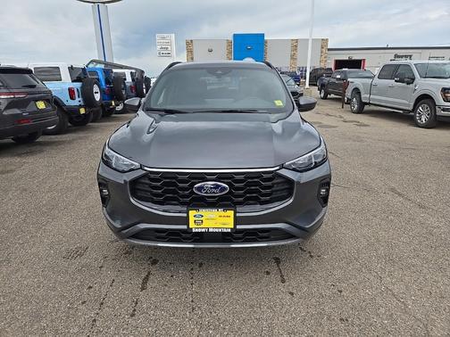 2025 Ford Escape ST-Line Elite