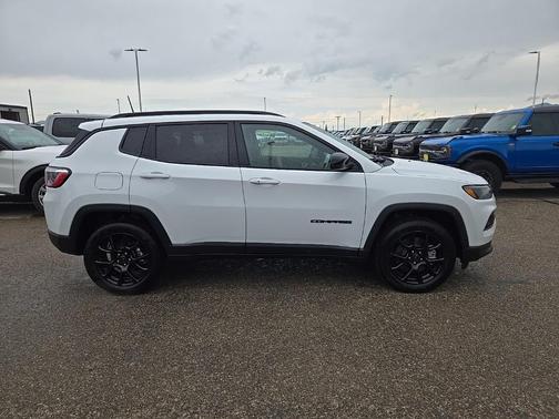 2025 Jeep Compass Latitude