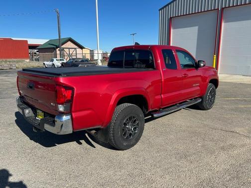 2018 Toyota Tacoma SR5