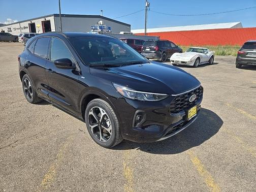 2025 Ford Escape ST-Line Elite