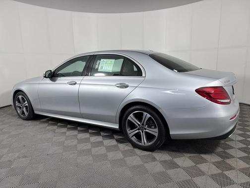 2019 Mercedes-Benz E-Class E 300