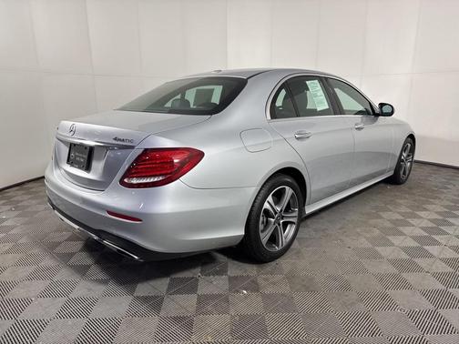 2019 Mercedes-Benz E-Class E 300