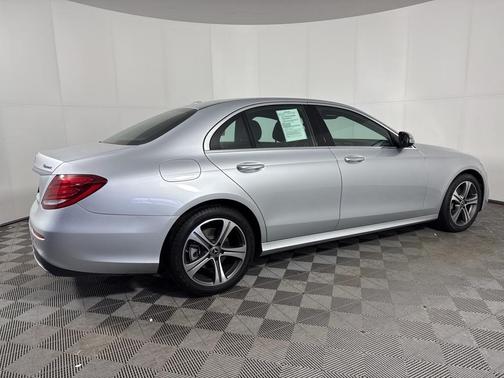 2019 Mercedes-Benz E-Class E 300