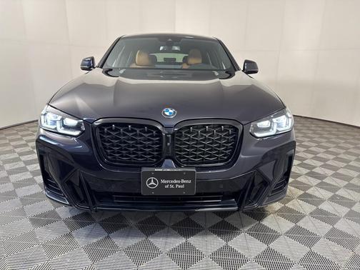 2023 BMW X4 xDrive30i