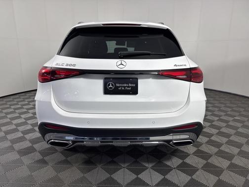 2025 Mercedes-Benz GLC 300 Base 4MATIC