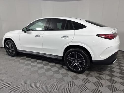 2025 Mercedes-Benz GLC 300 4MATIC Coupe