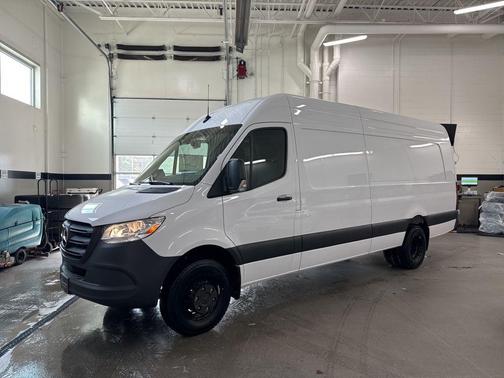2025 Mercedes-Benz Sprinter 3500XD High Roof