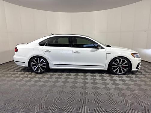 2018 Volkswagen Passat 3.6L V6 GT