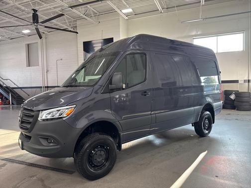 2025 Mercedes-Benz Sprinter 2500 