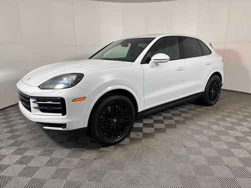2024 Porsche Cayenne Base