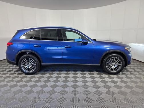 2026 Mercedes-Benz GLC 300 Base 4MATIC
