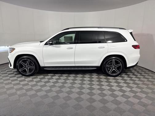 2025 Mercedes-Benz GLS 450 4MATIC