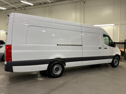 2025 Mercedes-Benz Sprinter 2500 170 WB High Roof Extended Cargo