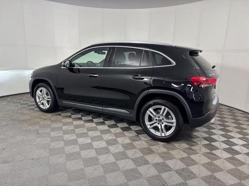 2023 Mercedes-Benz GLA 250 Base 4MATIC