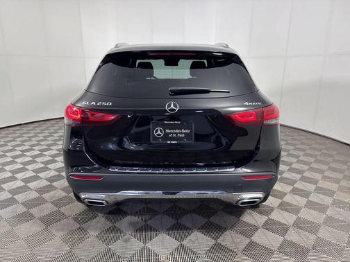 2023 Mercedes-Benz GLA 250 Base 4MATIC