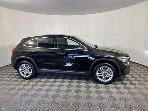 2023 Mercedes-Benz GLA 250 Base 4MATIC