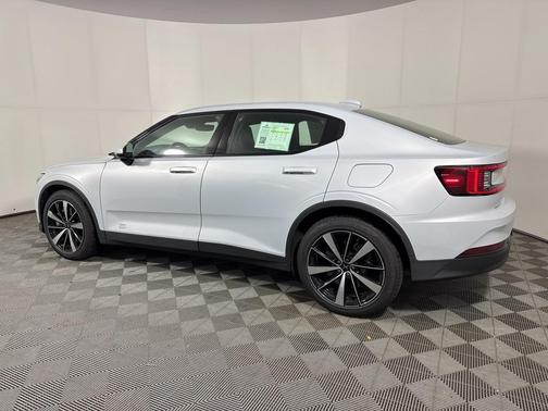 2022 Polestar 2 Long Range Dual Motor