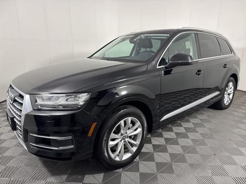 2019 Audi Q7 55 Premium Plus