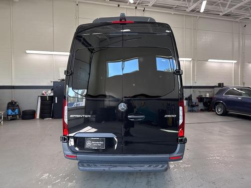 2026 Mercedes-Benz Sprinter 2500 High Roof