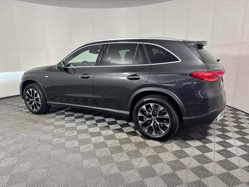 2025 Mercedes-Benz GLC 350e Base 4MATIC