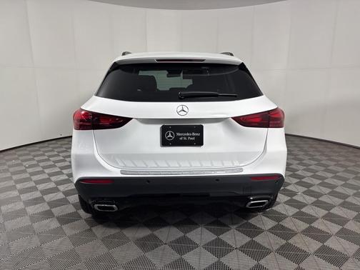 2026 Mercedes-Benz GLA 250 Base 4MATIC
