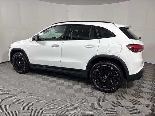 2026 Mercedes-Benz GLA 250 Base 4MATIC