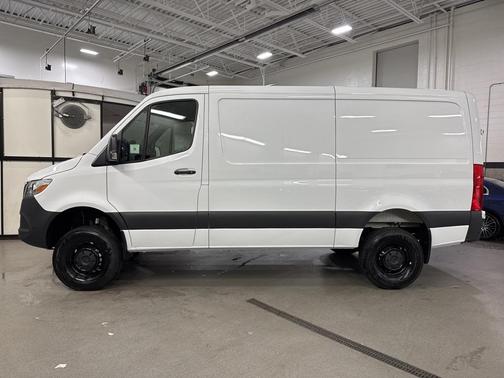2025 Mercedes-Benz Sprinter 2500 