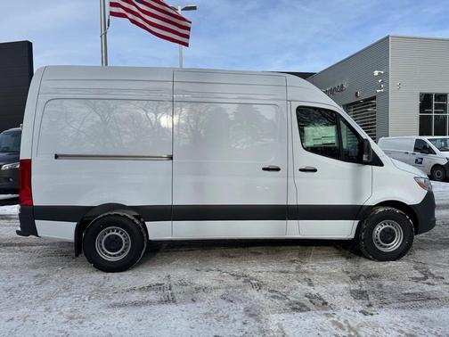2025 Mercedes-Benz Sprinter 2500