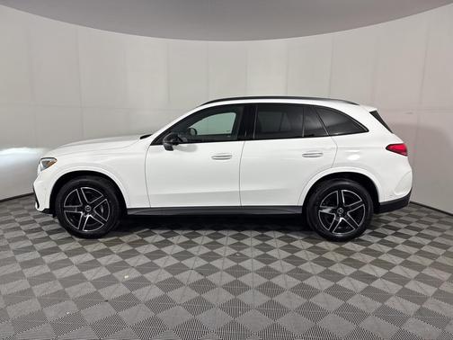 2026 Mercedes-Benz GLC 300 Base 4MATIC