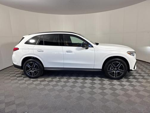 2026 Mercedes-Benz GLC 300 Base 4MATIC