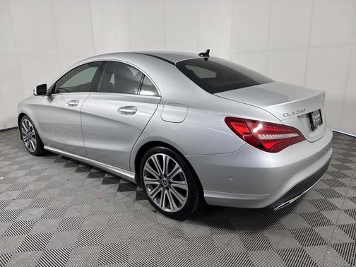 2019 Mercedes-Benz CLA 250 Base 4MATIC