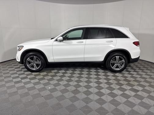 2022 Mercedes-Benz GLC 300 Base 4MATIC