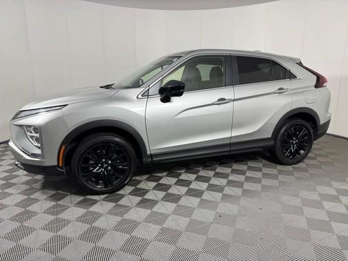 2023 Mitsubishi Eclipse Cross LE