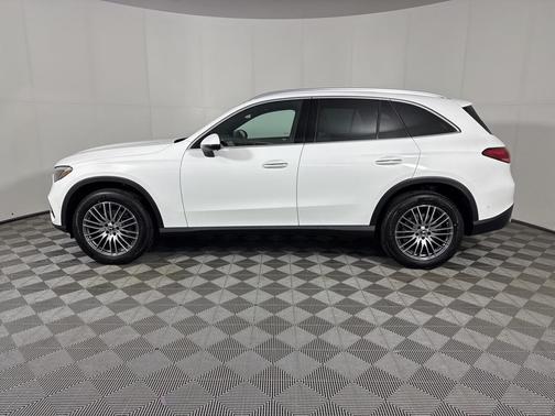 2026 Mercedes-Benz GLC 300 Base 4MATIC
