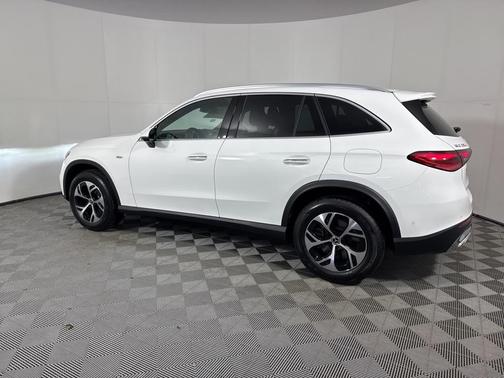 2025 Mercedes-Benz GLC 350e Base 4MATIC