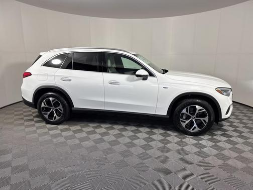 2025 Mercedes-Benz GLC 350e Base 4MATIC