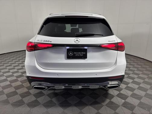 2025 Mercedes-Benz GLC 350e Base 4MATIC