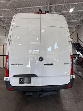 2024 Mercedes-Benz Sprinter 2500 170 WB