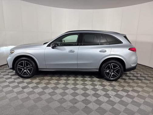 2026 Mercedes-Benz GLC 300 Base 4MATIC