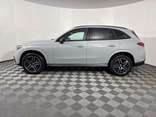 2026 Mercedes-Benz GLC 300 Base 4MATIC