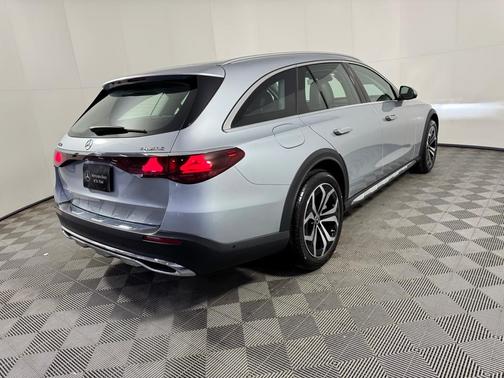 2025 Mercedes-Benz E-Class E 450 4MATIC