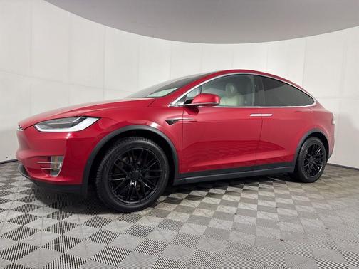 2020 Tesla Model X Long Range