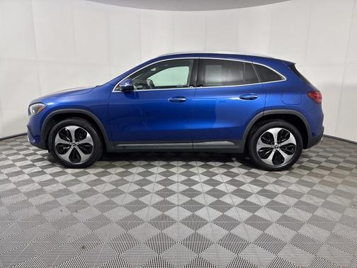 2025 Mercedes-Benz GLA 250 Base 4MATIC
