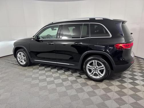 2022 Mercedes-Benz GLB 250 Base 4MATIC