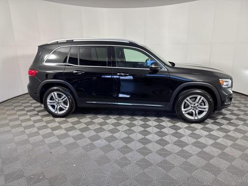 2022 Mercedes-Benz GLB 250 Base 4MATIC