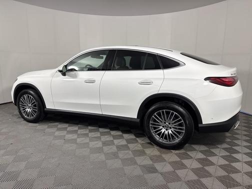2026 Mercedes-Benz GLC 300 Base 4MATIC