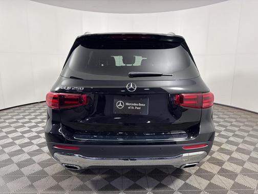 2025 Mercedes-Benz GLB 250 Base
